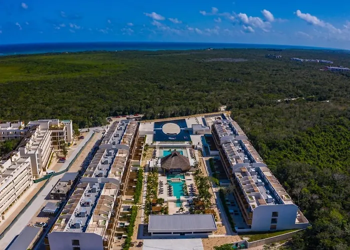 Hotel Wyndham 4*