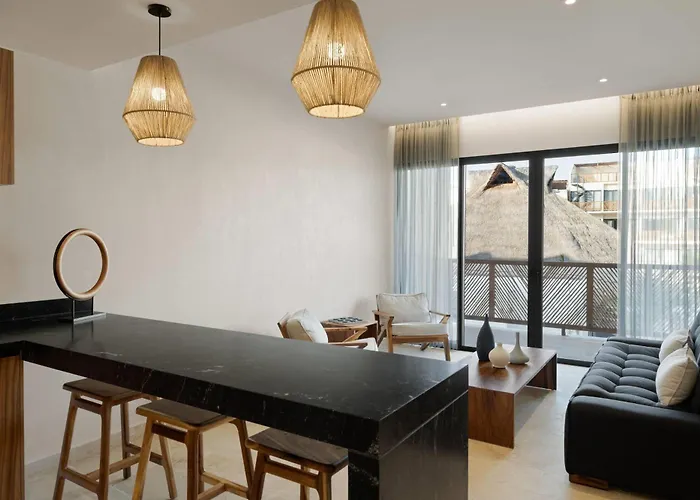 Wyndham Hotel 4*